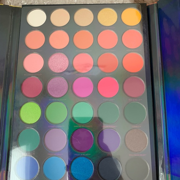 Lisa Frank Limited Edition Makeup Set - Picture 3 of 6